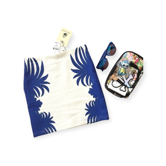 new LF Mika & Gala ༄ Textured Leaf Print Mini Skirt ༄ Jewel Tone Cobalt + White - Picture 8 of 16